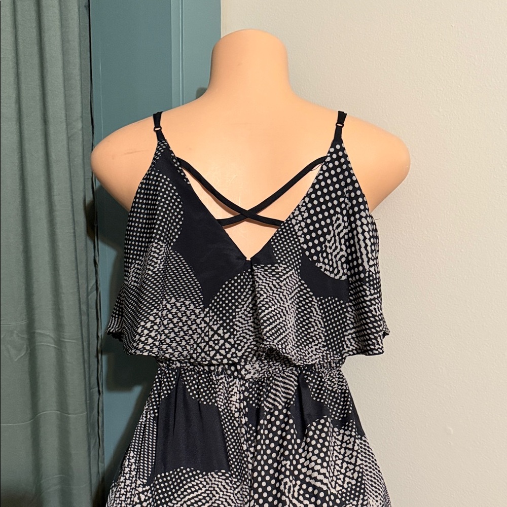 Chic Black and Gray Women's Jumpsuit - Picture 3 of 4